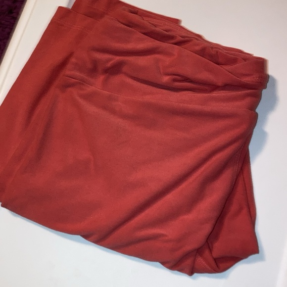 Rust Rose Leggings - Picture 3 of 5